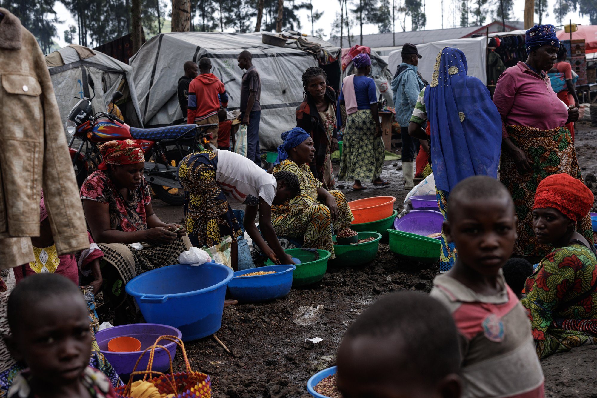 Women in the camp market